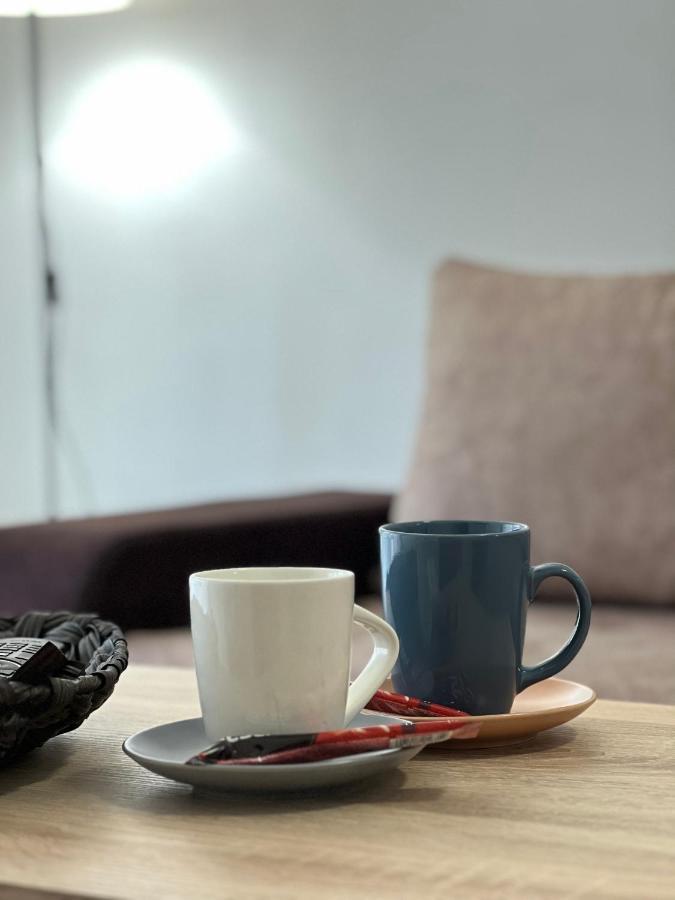 Apartment Dostojevski โนวีซาด ภายนอก รูปภาพ